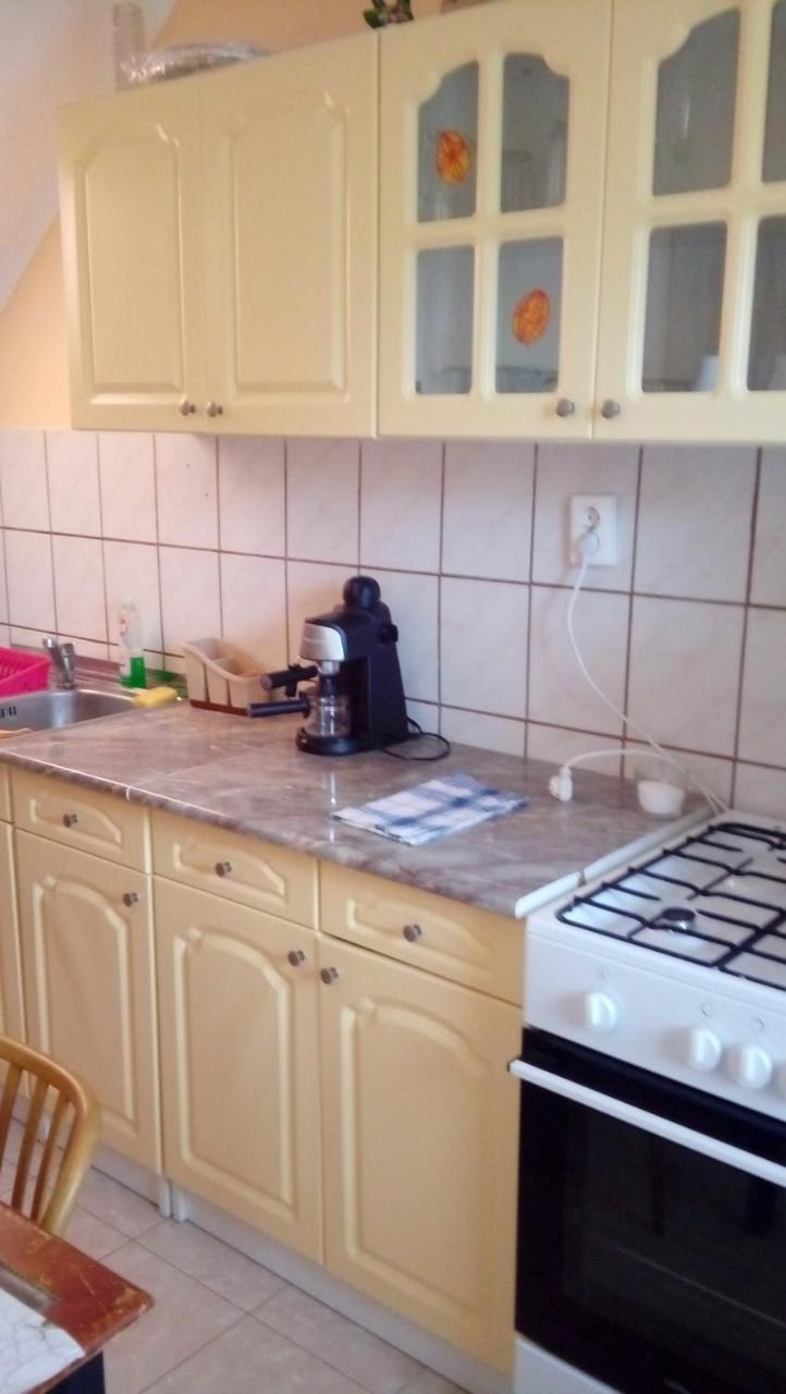 Napsugar Apartmanhaz بالاتوليلّي المظهر الخارجي الصورة
